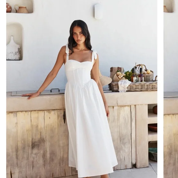 Fortunate one White Spaghetti Strap Sleeveless Midi Sundress - Picture 1 of 6